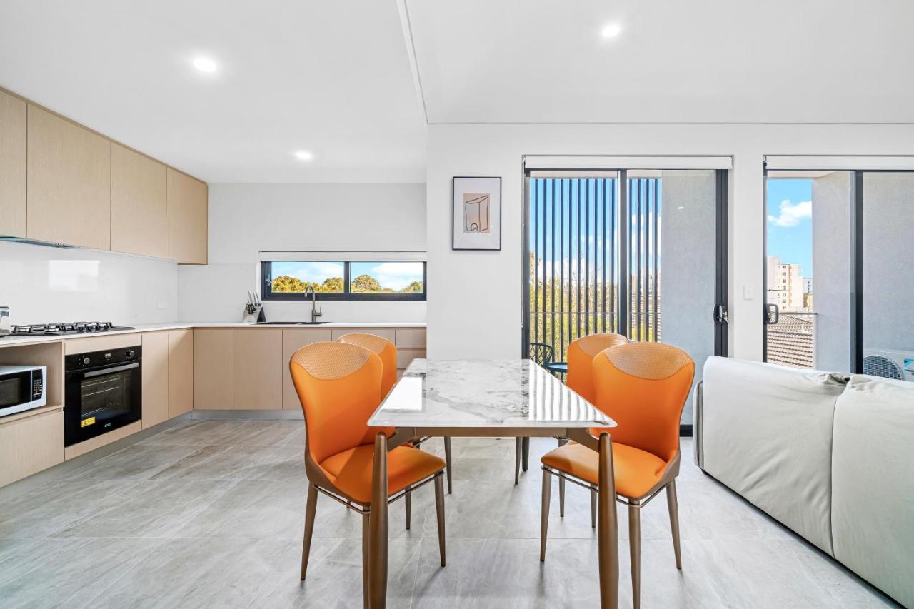 Urban Oasis In Heart Of Homebush Sídney Exterior foto